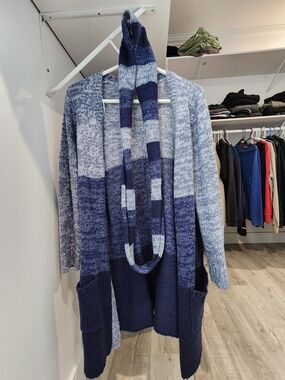 Blue Ombre Open-Front Knit Cardigan with Hooded Scarf